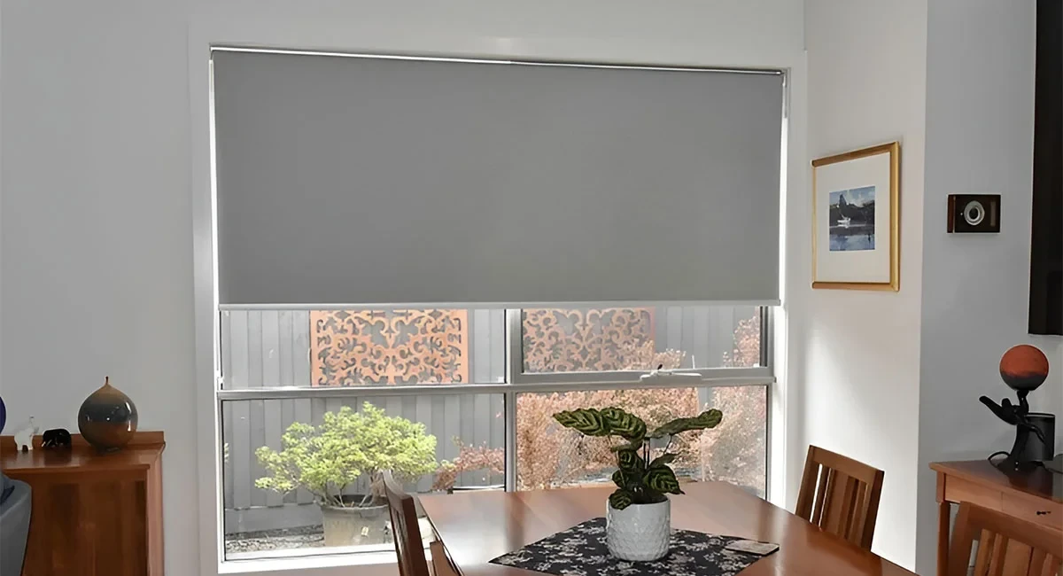 Top Mistakes to Avoid When Buying Roller Blinds