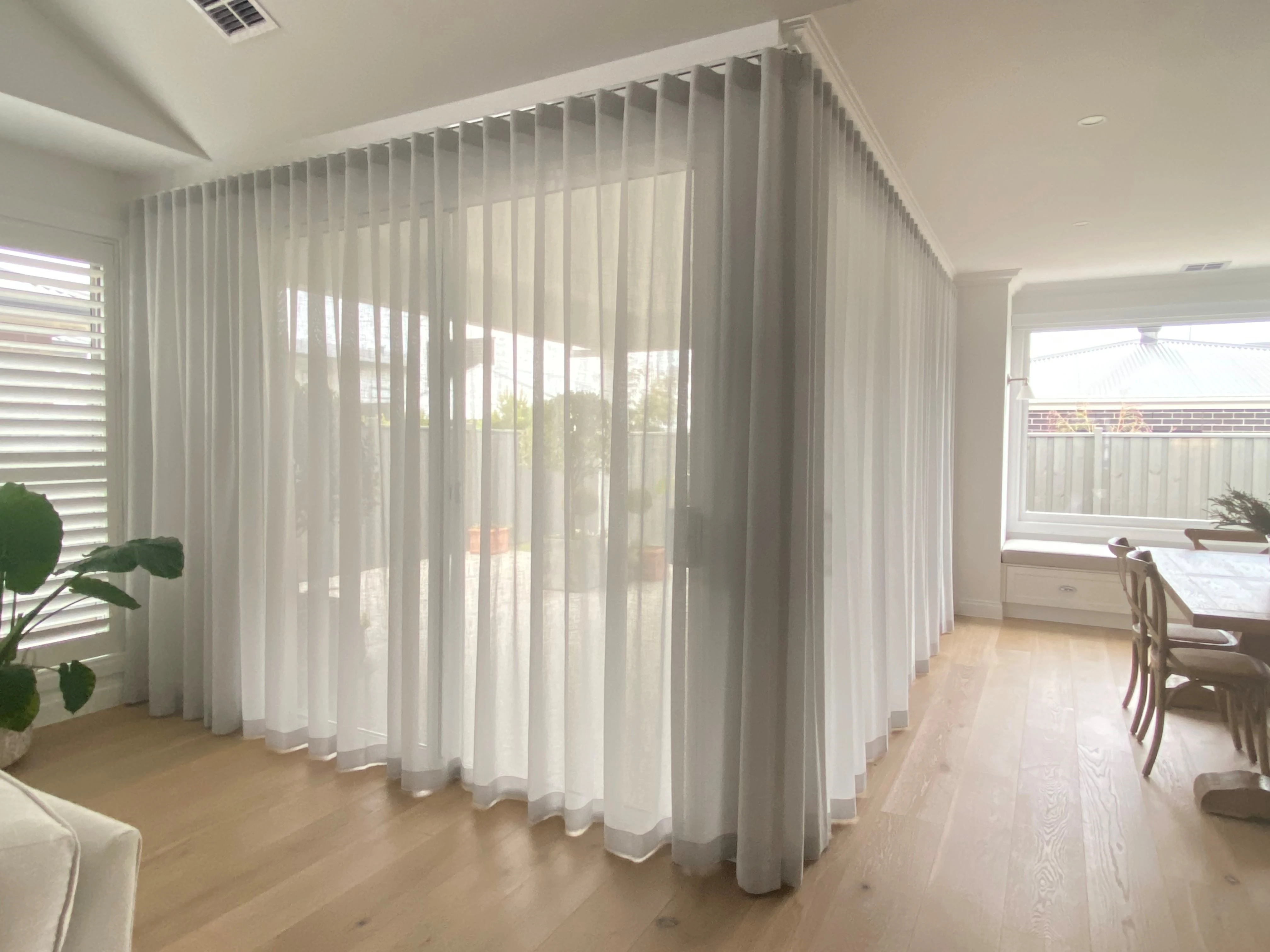 curtain_sheer_curtain_sheer_curtain_sheer_image_asset-library_customer-photos-2023_sheers_carol-berrill-sheers-6 curtain_sheer_curtain_sheer_curtain_sheer_image_asset-library_customer-photos-2023_sheers_carol-berrill-sheers-6