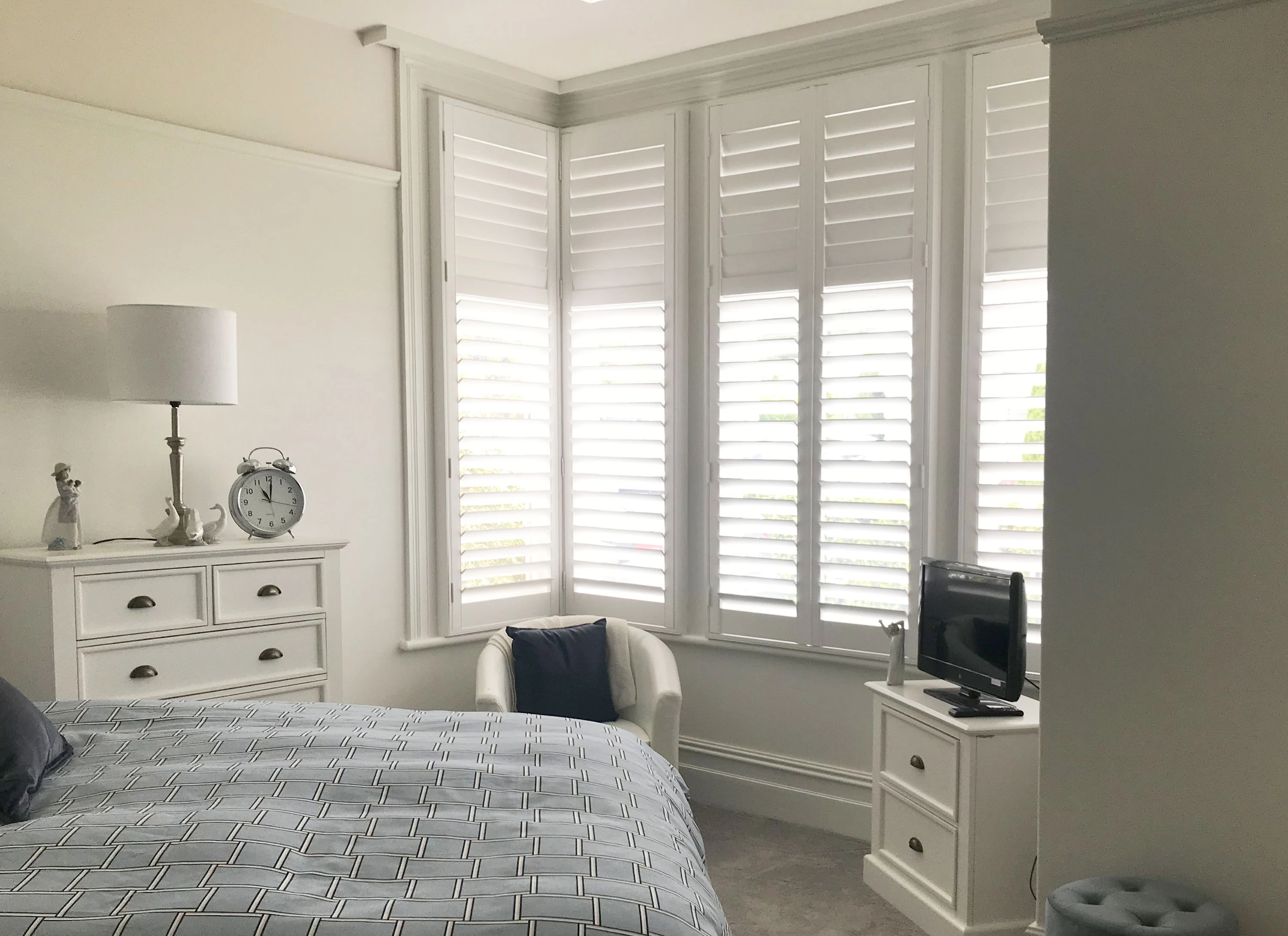 plantation_shutters__plantation_shutters__plantation_shutters__images__ps-images__shutter_self-assembly_14_2021