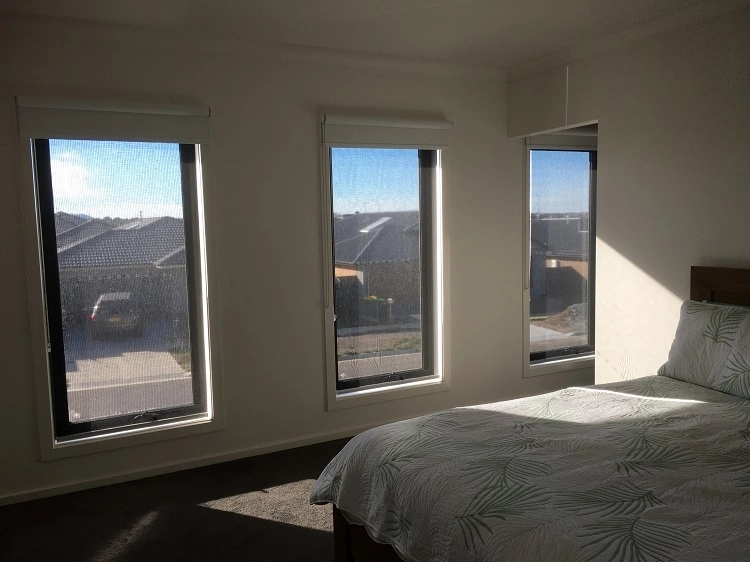 Ordering Our Blockout Roller Blinds from iSeekBlinds Was the Right Call