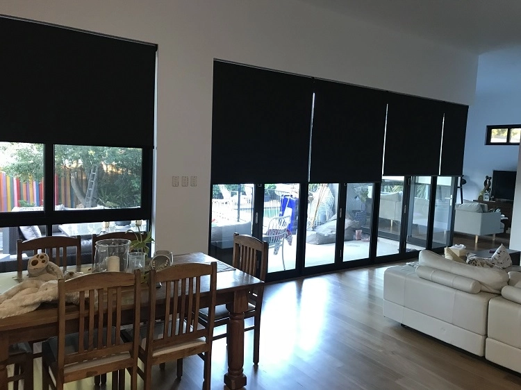 The Right Choice for Motorised Roller Blinds Was iSeekBlinds Without a Doubt