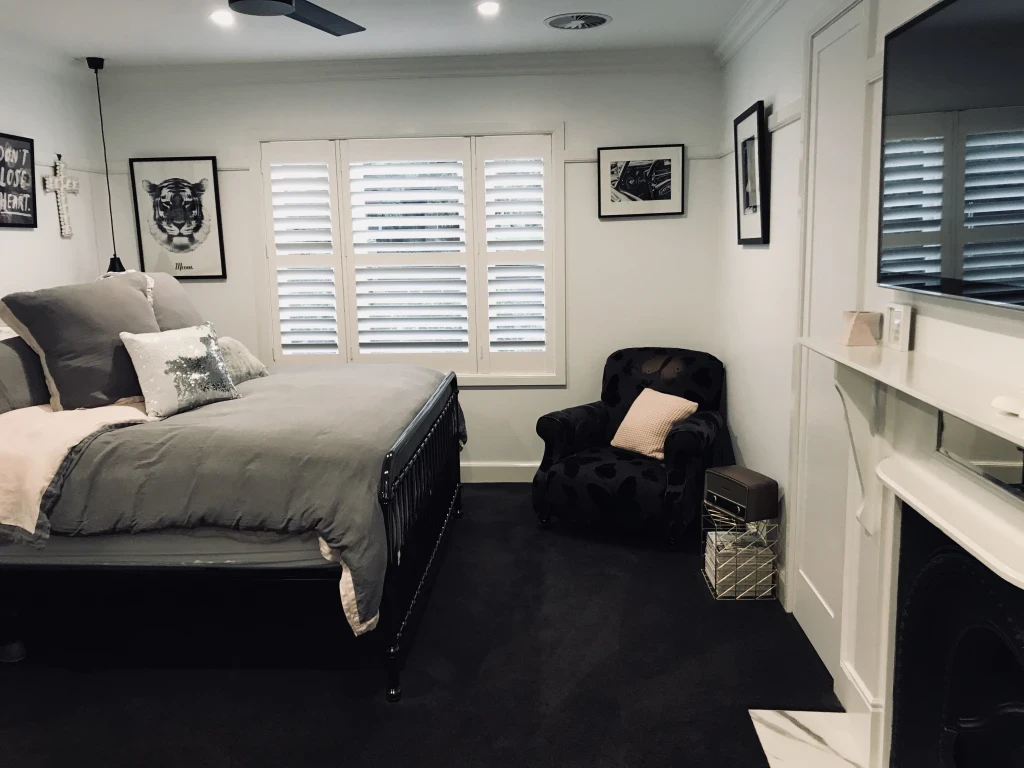 plantation_shutters_joel_royal_11024 plantation_shutters_joel_royal_11024