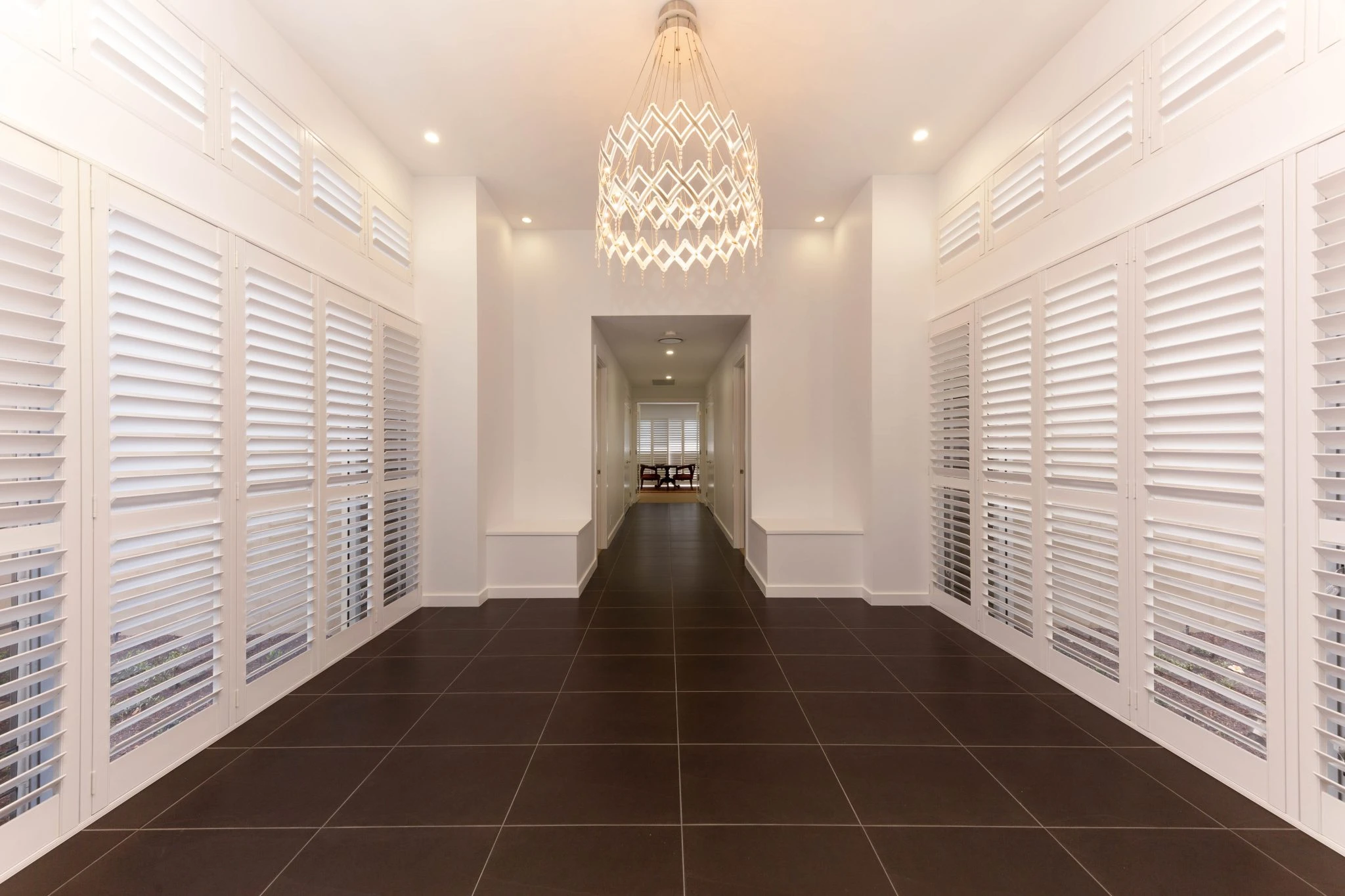 shutter-hallway-1-2048x1365 shutter-hallway-1-2048x1365