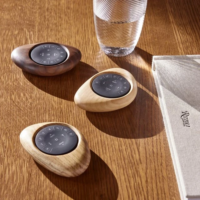 Luxaflex PowerView® Pebble® Remote Controls