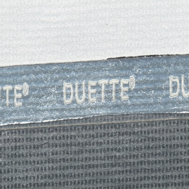 9254 Unik Duo Tone RD FR Luxaflex Duette Sample