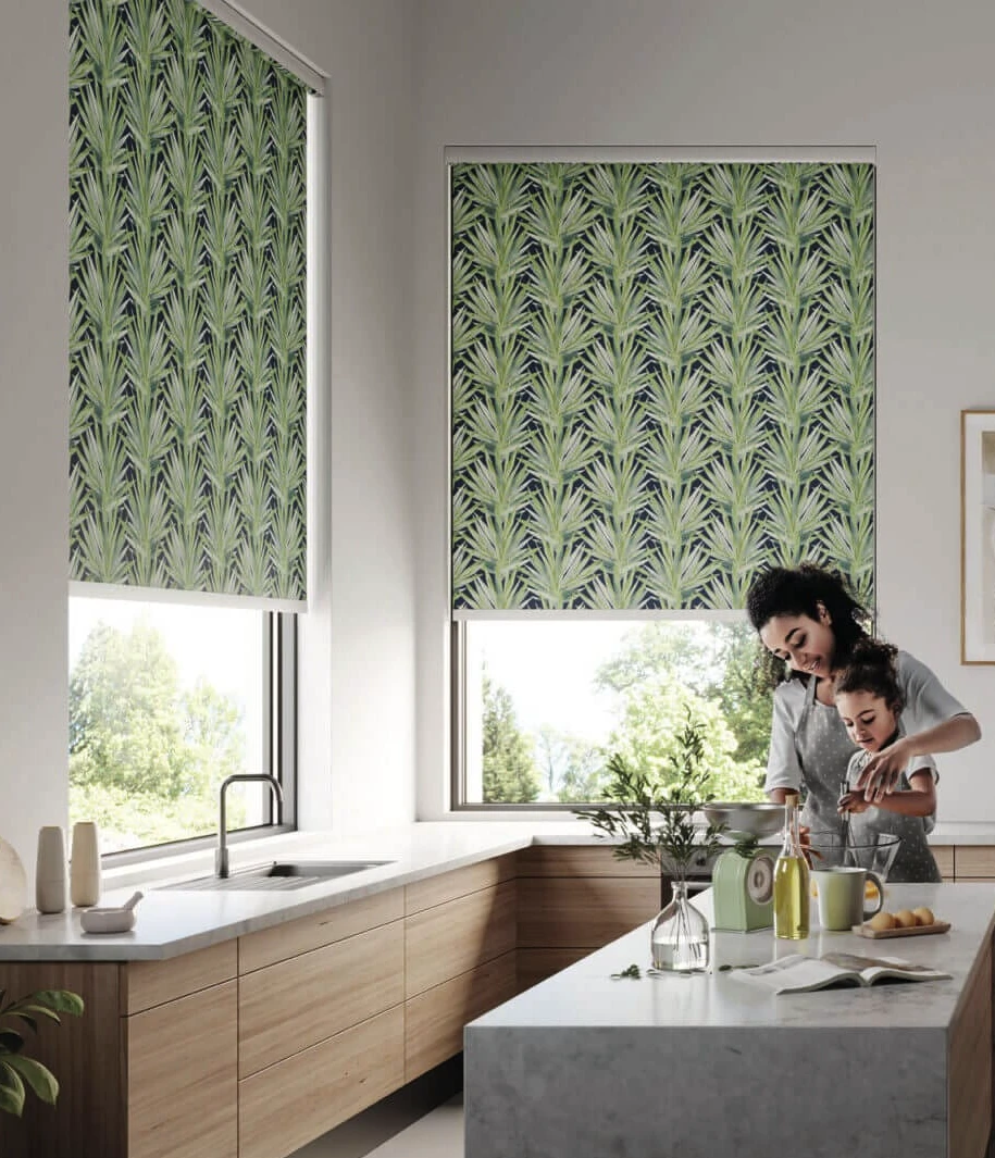 Roller Blinds Manual & Motorised