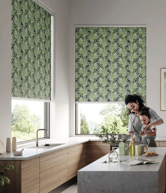 Roller Blinds Manual & Motorised