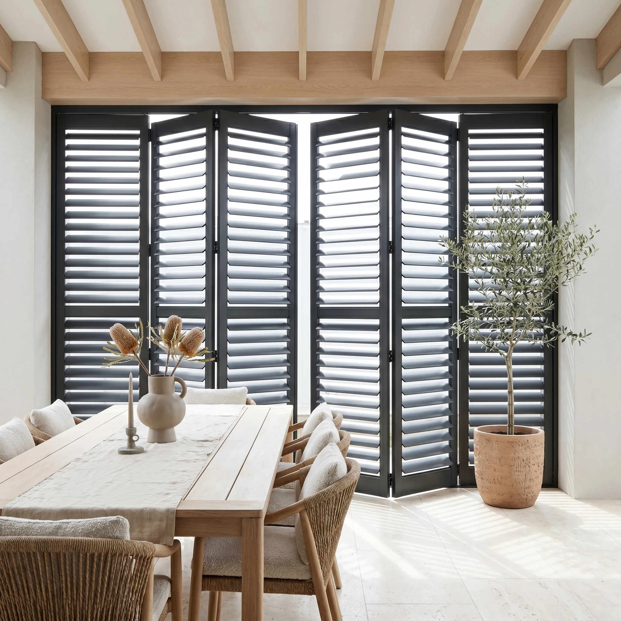 054807-handy-blinds-premium-aluminium-shutters-black-01